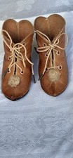 CHAUSSURES POUR POUPEE