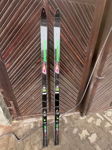 Skis anciens - skis,