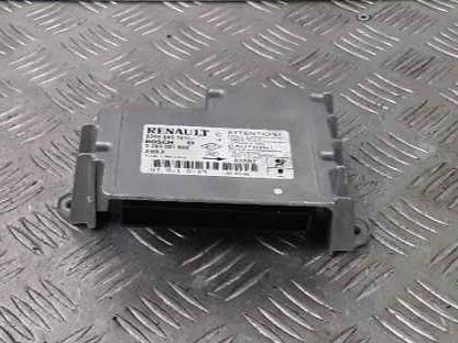 Calculateur airbag renault - calculateur,