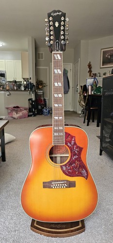 Epiphone inspired gibson - epiphone, by