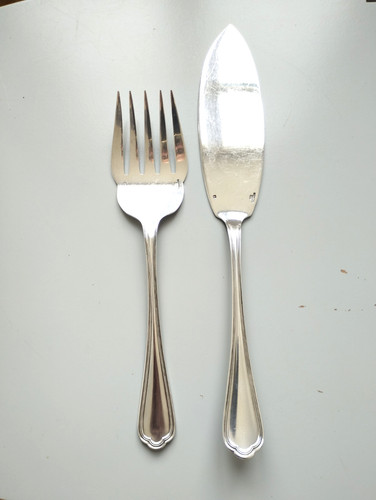 Couverts service poisson - service, À
