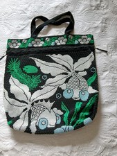 sac brodé en perles de