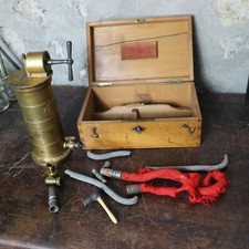 ancien outil MEDECINE