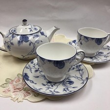 Ensemble soucoupe tasse