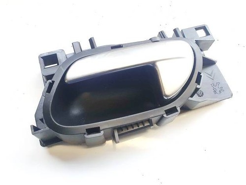 Peugeot 208 2019 door handle - 208,