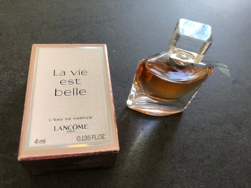 Vie est belle miniature - la,