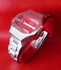 Ancienne Montre vintage à guichets LUCERNE Hexagonale   An 70's  