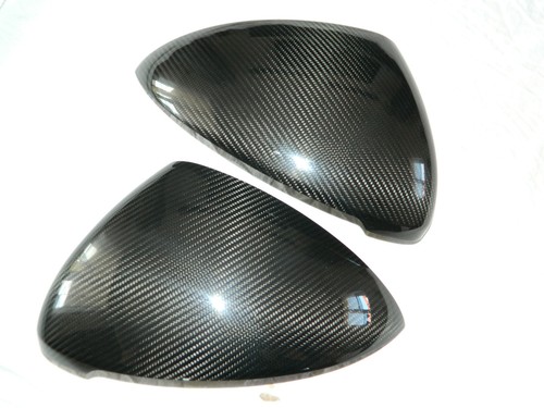 Coques coiffes de - /,