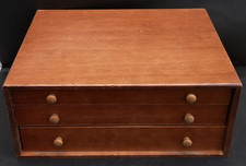 Ménagère coffret en bois 3 tiroirs couverts métal argenté 41 x 32,5 x 17,5 cms