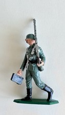 STARLUX - 1/32 - 60 MM - SOLDAT ALLEMAND WWII - GERMAN SOLDIER - Mitraillette