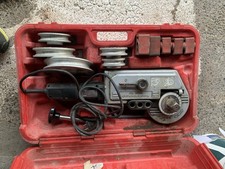 Machine À Sertir Cuivre