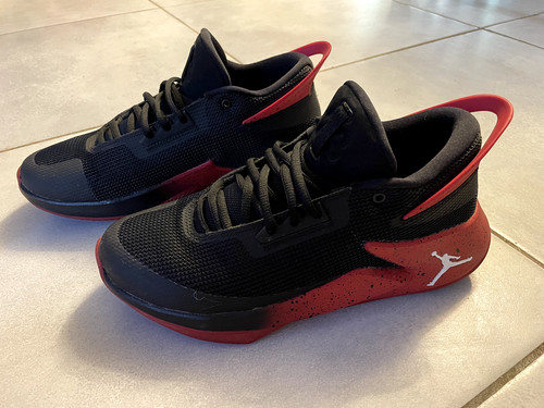Paire baskets jordan fly - de,