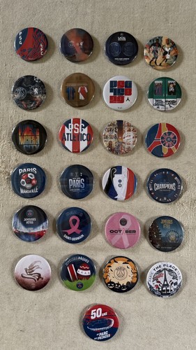 Pin badge paris - pin’s,
