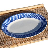 Ancien plat long en faïence