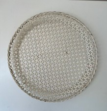 Plateau rond en tôle ajourée Mathieu Mategot 1960 ?