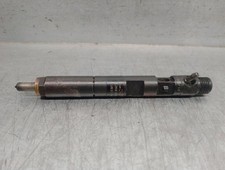 8200676774 injecteur RENAULT