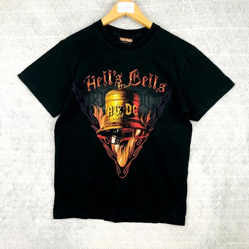 Solid rock t - rock, ac/dc