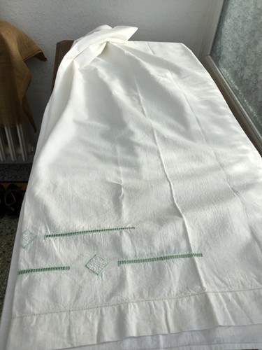 Linge ancien drap broderie - , et