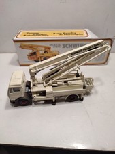 NZG  N°170 - POMPE A BETON MERCEDES BPL 600 HD KVM 23 SCHWING - 1/50 - NEUF