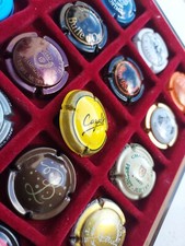 CAPSULE DE CHAMPAGNE CAZALS AVEC DÉFAUT D'IMPRESSION