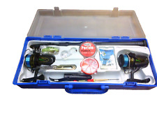 boîte à pêche garnie pour jeune pêcheur débutant (2 moulinets  + accessoires)