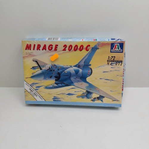 Italeri 012 maquette - 1/72,