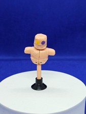 Akedo Training Dummy, Figurine