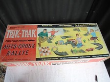 JOUET ANCIEN CIRCUIT VOITURE