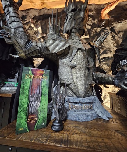 Sideshow weta lord the - of,