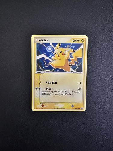 Carte pokémon commune pikachu - pokémon,