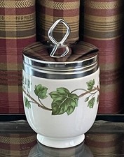 Crown Staffordshire Vigne