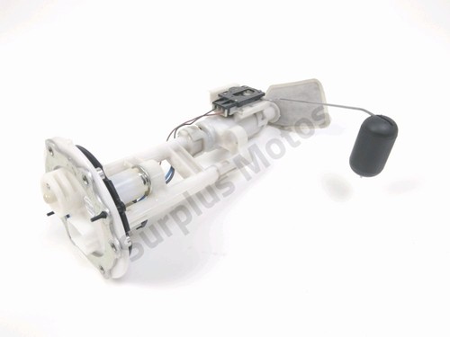 Pompe essence yamaha 530 - pompe,