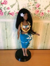 Poupée folklorique ancienne monde TAHITI Tahitienne robe bleue