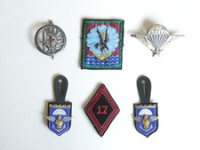 6 insignes parachutistes.