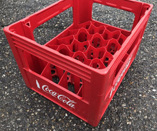 CAISSE en PLASTIQUE de boisson ROUGE coke COCA COLA 24 bouteille CASIER support