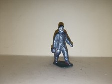 L.R (louis roussy) plomb militaire aviateur