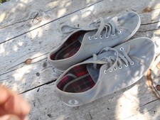 SUPERBES BASKETS FRED PERRY COLLECTOR T 37 BE A 10€ ACH IMM FP com MOND RELAY !!