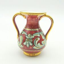 Italie. Nove Bassano. Vase en faïence à décor de rinceaux, XXe