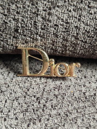 Broche vestiaire dior doré - dior,