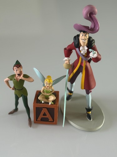 Lot figurines disney peter - 3,