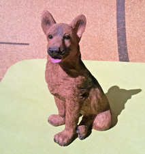 Petite figurine chien en