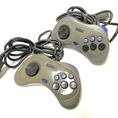 Lot manettes sega - de, 2