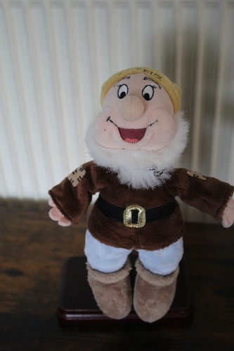 Peluche blanche neige les - peluche, et