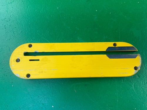 Throat plate insert dewalt - insert,
