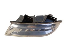 Feu diurne avant gauche