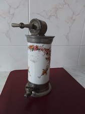 IRRIGATEUR EN PORCELAINE