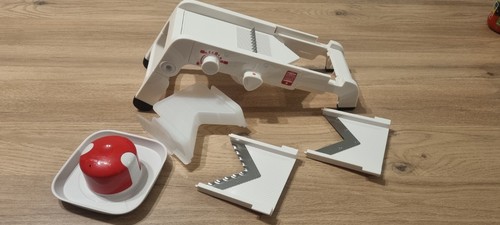 Tupperware mandoline mandochef - tupperware,