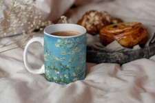 MUG DESIGN, ORIGINAL, VAN GOGH, AMANDIERS EN FLEURS, ART, CADEAU CULTUREL, CAFÉ