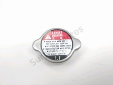 BOUCHON DE RADIATEUR HONDA VFR 800 2003-2005 / NE 56817