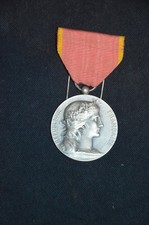 MEDAILLE DE LA SOCIETE